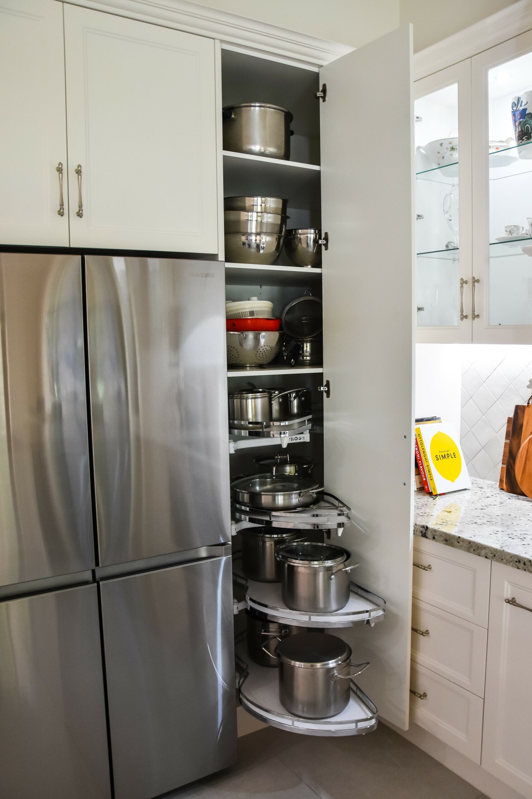 Vintage Vogue Kitchen - Hettich Australia